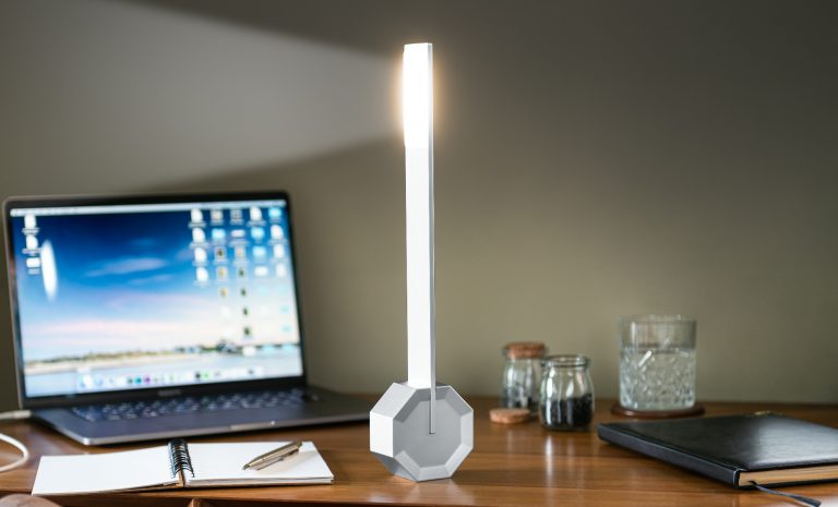 Octagon One Portable Desk Light